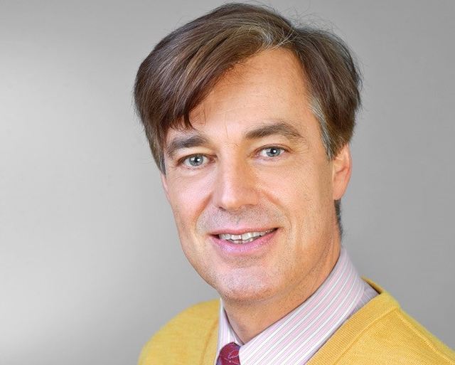 Prof. Dr. med. Stefan Bornstein, Experte für Adipositas und Direktor des Zentrums für Innere Medizin am Universitätsklinikum Dresden.